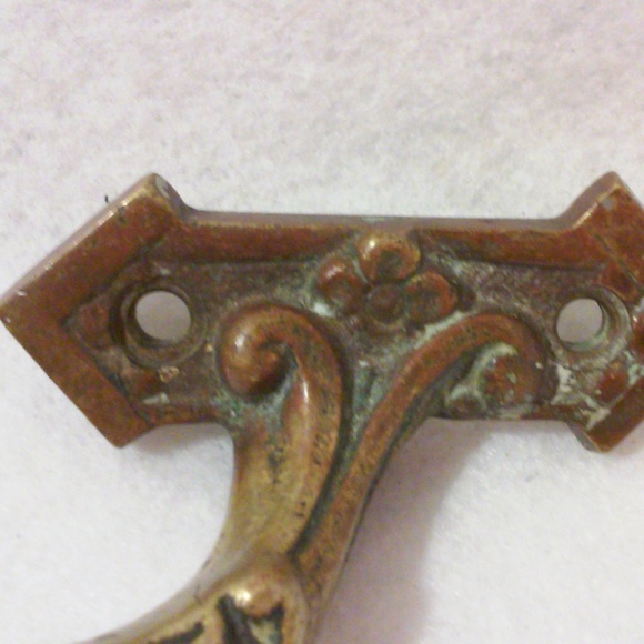 Antique Solid Bronze Brass Drawer Pull Architectural Salvage Edwardian Victorian - Picture 4 of 4